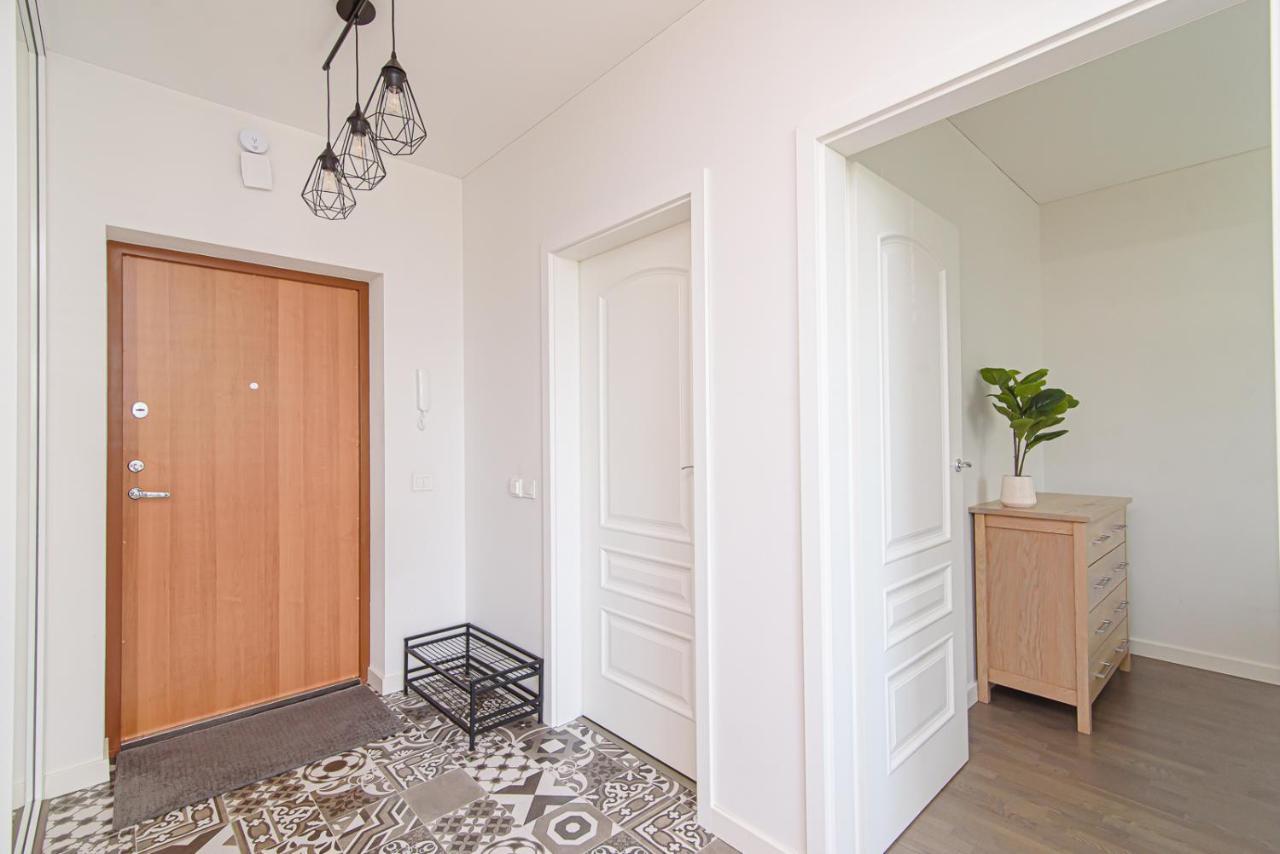 Lovely 1-bedroom Near Park In